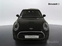 Usata Mini ONE Essential 102 CV (75 kW) 2021 Midnight black metallizzato Utilitaria