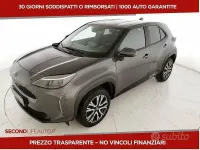 Begagnad Toyota Yaris Cross Trend 116 HK (85 kW) 2022 Grå SUV