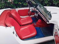 Usata Alfa Romeo Giulia Spider 90 CV (66 kW) 1963 Bianco Cabrio