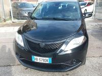 Usata Lancia Ypsilon 52 CV (38 kW) 2019 Nero Utilitaria