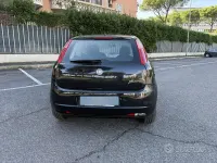Usata Fiat Grande Punto 65 CV (47 kW) 2009 Nero Utilitaria