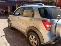 Usata Daihatsu Sirion 87 CV (63 kW) 2007 Grigio Utilitaria