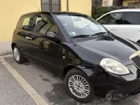 Usata Lancia Ypsilon 60 CV (44 kW) 2008 Nero Utilitaria