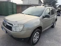 Usata Dacia Duster Lauréate 107 CV (78 kW) 2012 Marrone SUV