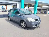 Usata Renault Scénic II 130 CV (95 kW) 2007 Grigio Monovolume