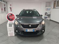 Usata Peugeot 2008 Active 74 CV (54 kW) 2017 Grigio SUV