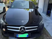 Occasion Mercedes B180 Executive 136 PK (100 kW) 2019 Zwart MPV