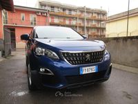 Usata Peugeot 3008 Business-Line 131 CV (96 kW) 2019 Blu SUV
