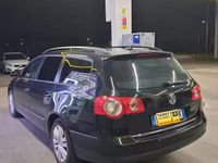 Usata VW Passat 105 CV (77 kW) 2010 Nero Station wagon