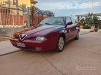 Usata Alfa Romeo 166 Distinctive 136 CV (100 kW) 2000 Rosso Berlina