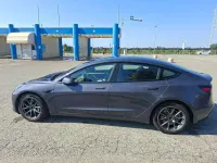Usata Tesla Model 3 Standard Range 88 kW (120 CV) 2021 Grigio Berlina