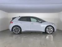 Gebraucht VW ID.3 Pro Performance 150 kW (204 PS) 2024 Grau Kleinwagen