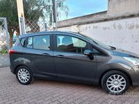 Begagnad Ford B-MAX 75 HK (55 kW) 2015 Brun Minibuss