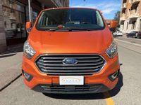 Usata Ford Tourneo Trend 170 CV (125 kW) 2018 Arancione Monovolume