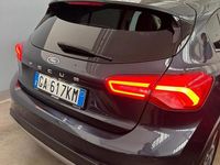 Usata Ford Focus Active 150 CV (110 kW) 2020 Blu Berlina