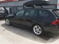 Usata BMW 318 143 CV (105 kW) 2009 Nero Station wagon