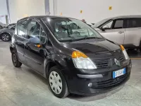 Usata Renault Modus Authentique 75 CV (55 kW) 2006 Nero Monovolume