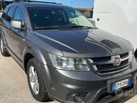 Usata Fiat Freemont 140 CV (102 kW) 2012 Grigio SUV