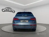 Usata Audi Q5 S-line plus 190 CV (139 kW) 2018 Grigio SUV