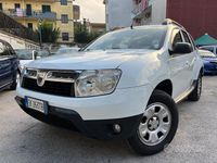 Usata Dacia Duster Lauréate 110 CV (80 kW) 2011 Bianco SUV