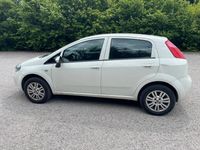 Usata Fiat Punto 77 CV (56 kW) 2016 Bianco Utilitaria