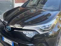Usata Toyota C-HR Lounge 98 CV (72 kW) 2018 SUV