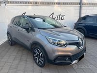 Usata Renault Captur Intens 90 CV (66 kW) 2017 Grigio SUV