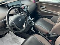 Usata Lancia Ypsilon S 95 CV (69 kW) 2012 Bianco Utilitaria