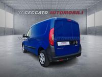 Usata Fiat Doblò 95 CV (69 kW) 2018 Blu Monovolume