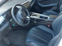 Usata MG MG5 EV 169 kW (231 CV) 2023 Bianco Station wagon