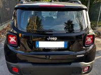 Usata Jeep Renegade Longitude 140 CV (102 kW) 2017 Nero SUV