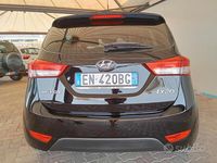 Usata Hyundai ix20 Comfort 77 CV (56 kW) 2012 Nero Utilitaria