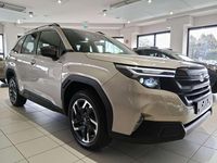 Usata Subaru Forester Style 136 CV (100 kW) 2024 Oro SUV