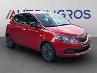 Usata Lancia Ypsilon Gold 69 CV (50 kW) 2023 Rosso amore Utilitaria
