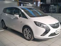 Usata Opel Zafira Tourer Cosmo 136 CV (100 kW) 2014 Bianco Monovolume