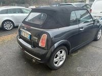Usata Mini One Cabriolet 90 CV (66 kW) 2006 Nero Cabrio