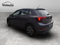 Usata VW Polo Life 80 CV (58 kW) 2023 Bianco Utilitaria
