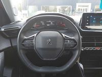 Usata Peugeot 2008 Active 101 CV (74 kW) 2023 Arancione SUV