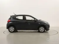 Usata Hyundai i10 Advanced 67 CV (49 kW) 2022 Grigio Utilitaria