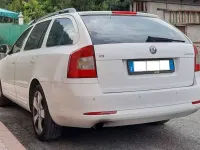 Usata Skoda Octavia Ambition 105 CV (77 kW) 2011 Bianco Station wagon