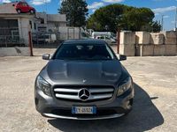 Usata Mercedes GLA180 110 CV (80 kW) 2015 Grigio SUV