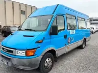 Usata Iveco Daily 2002 Blu Berlina
