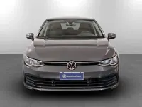 Usata VW Golf VIII Life 110 CV (80 kW) 2021 Grigio Berlina
