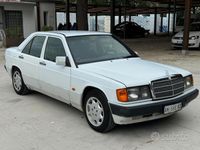 Usata Mercedes 190 75 CV (55 kW) 1990 Bianco Berlina