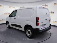Usata Citroën Berlingo 101 CV (74 kW) 2024 Bianco Monovolume