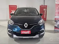 Usata Renault Captur 90 CV (66 kW) 2019 Verde SUV