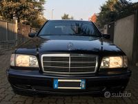 Usata Mercedes C180 Classic 122 CV (89 kW) 1999 Blu/azzurro Berlina