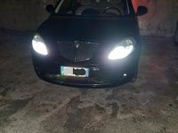 Usata Lancia Ypsilon 75 CV (55 kW) 2010 Nero Utilitaria