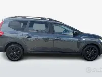 Usata Dacia Jogger Extreme 101 CV (74 kW) 2022 Grigio scuro Monovolume