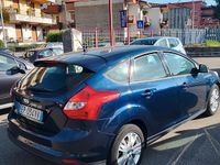Usata Ford Focus Titanium 115 CV (84 kW) 2013 Blu Berlina